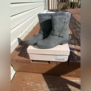 Just fab gray boots. New in box.